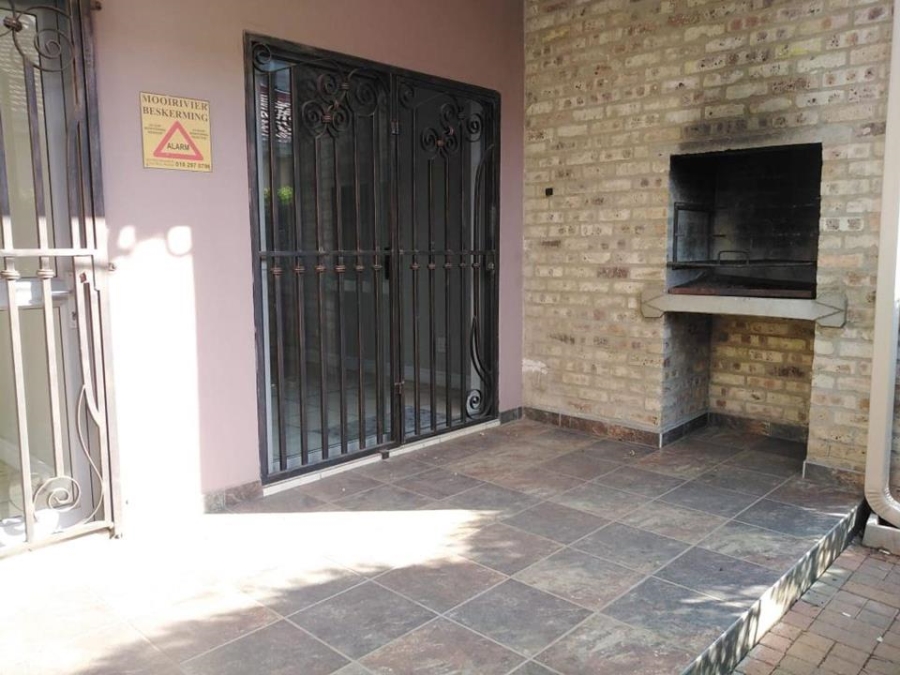 1 Bedroom Property for Sale in Die Bult Western Cape